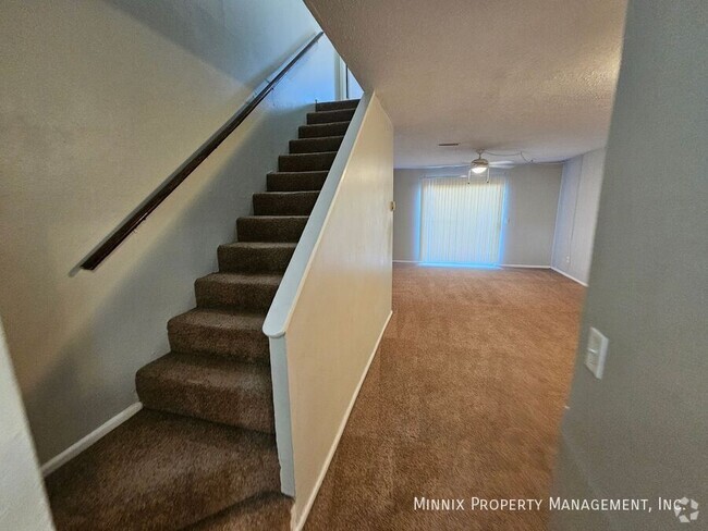 Building Photo - 1606 Yonkers St Rental