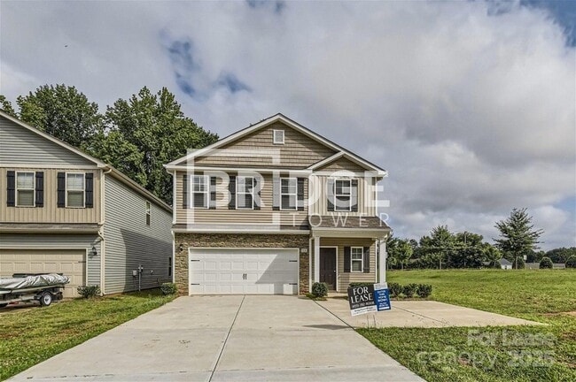Building Photo - 7331 Neal Rd