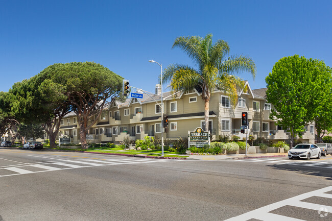 Building Photo - Terrace Trousdale Apartments