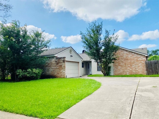 Photo - 3123 Sam Houston Dr