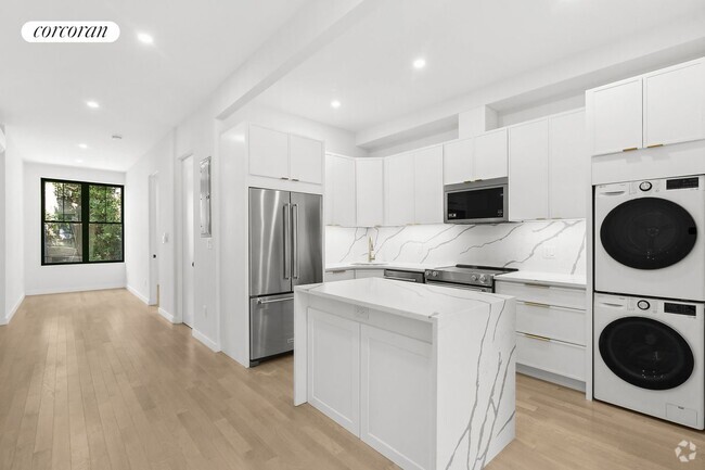 Building Photo - 261 W 131st St Rental