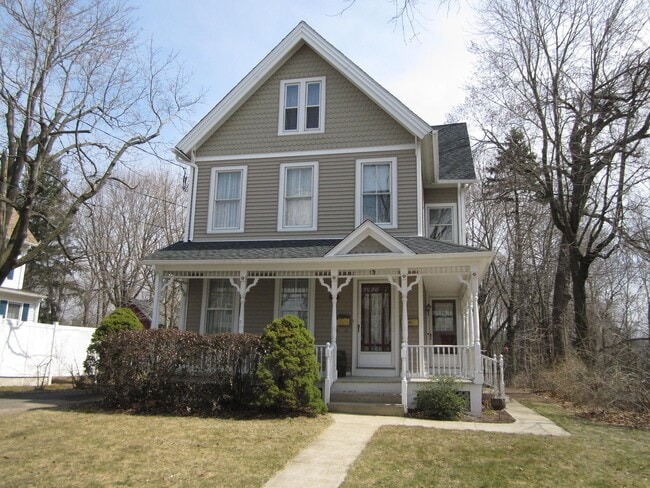 Photo - 453 N Main St Unit 1