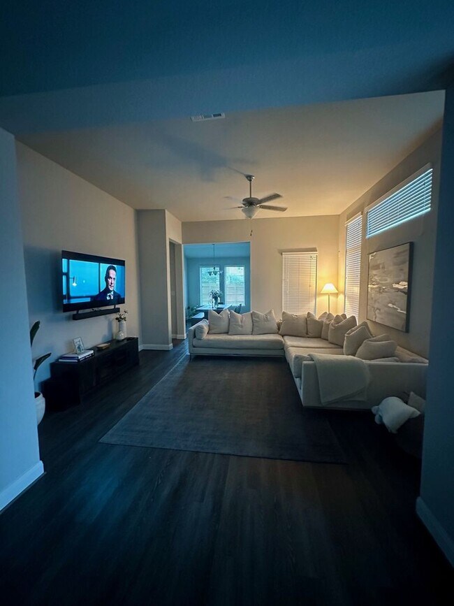 Photo - Gorgeous Home in Steubing Farms 3 BD/2 BA ...