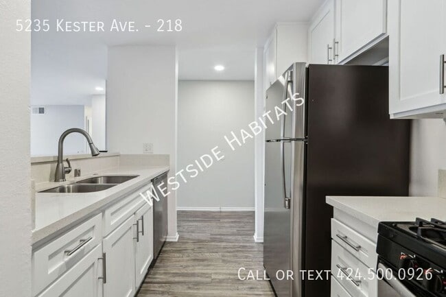 Photo - 5235 Kester Ave Unidad 218