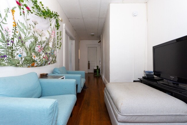 Photo - Allston 2 BR Apartment - 9/1/26