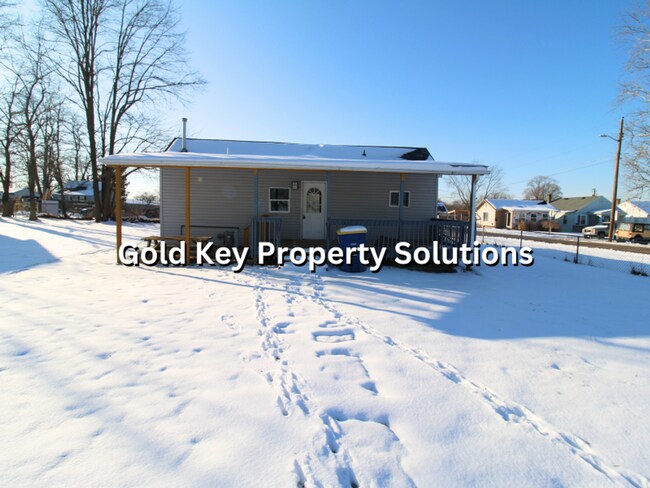 Photo - MUNCIE 1 BR 1 BA House with Huge Covered Deck and Fenced Yard (NO SECTION 8)