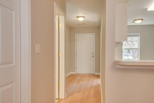 Photo - 1206 Bison Way