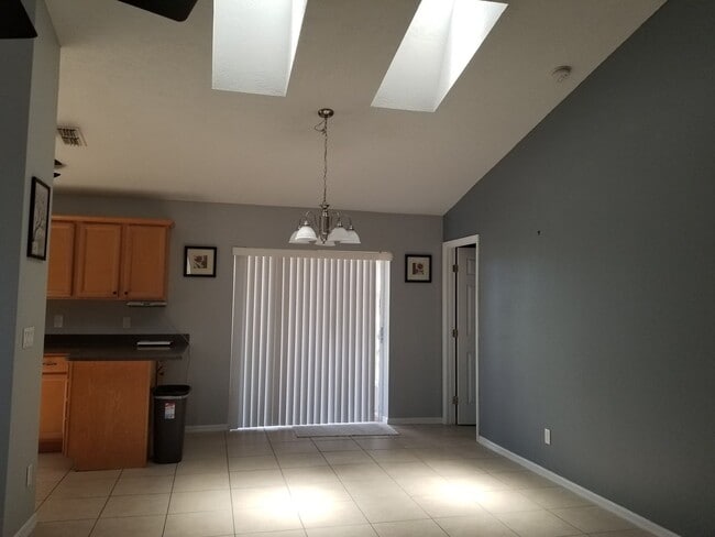 Photo - 3824 SW 14th Ave