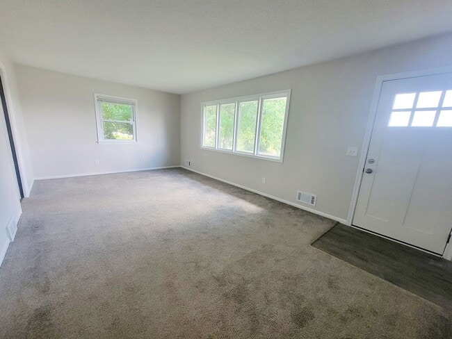 Photo - 5641 4th St NE Unit Apt 1