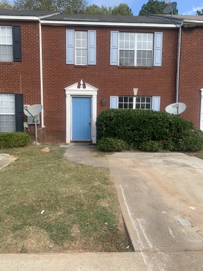 Photo - 5833 Strathmoor Manor Cir Townhome