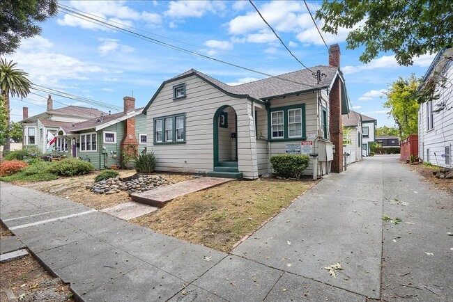 Building Photo - 1532 Stanton St Unit 1532 Stanton St #B Rental