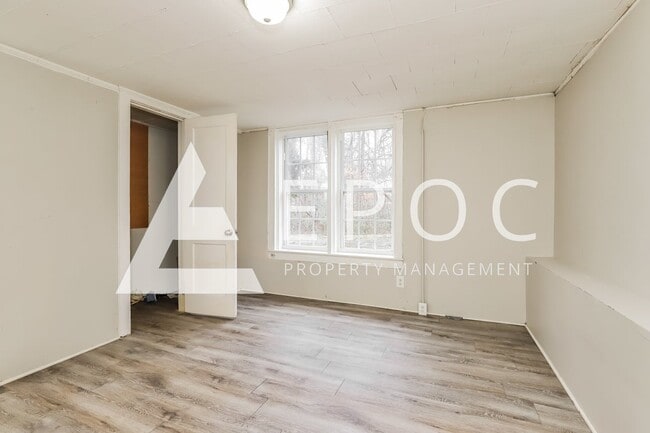 Photo - 515 Mentor St