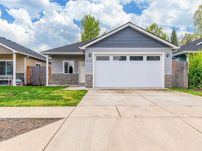 Photo - 855 Tannin Dr
