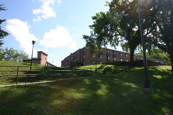 Cherry Ridge Apartments - Cherry Ridge Apartments
