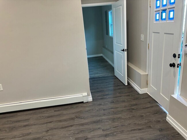 Photo - 3403 Weidner Ave