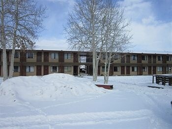 Photo - Gateway Villa Apartments