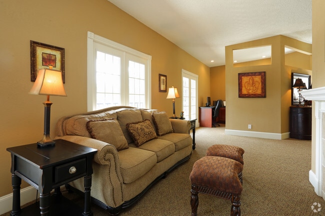 Dove Creek Villas