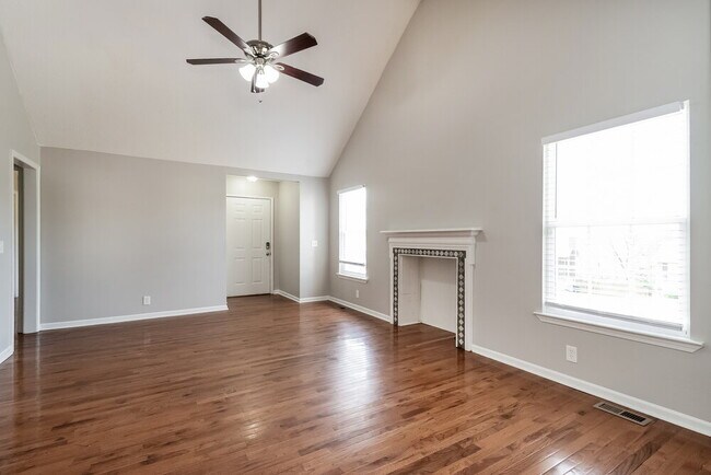 Photo - 3105 Roundwood Forest Ln