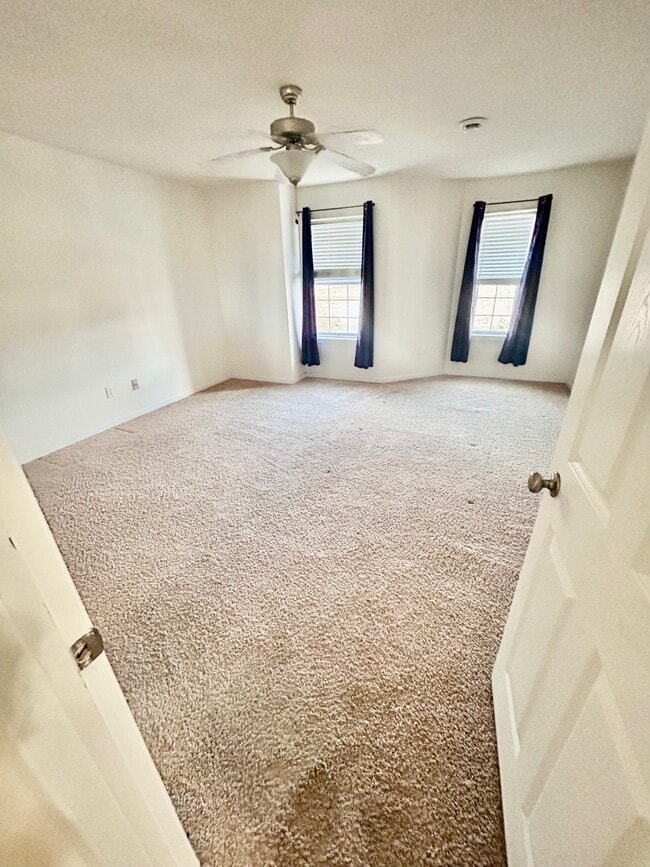 Photo - 1005 Sheep Herder Ln