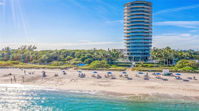 Building Photo - 8701 Collins Ave Unit 1003