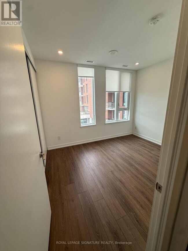 Photo - 3100 Keele St Unit 822