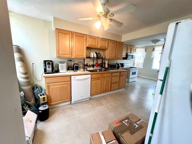 Photo - 150 Sumner St Unit 1