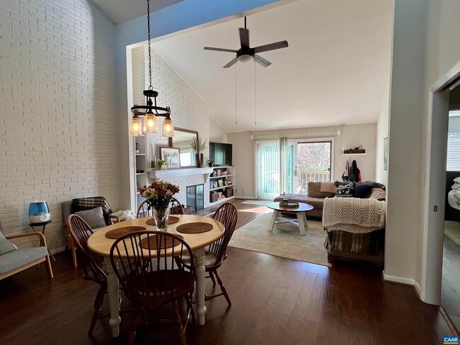 Photo - 327 Harvest Dr