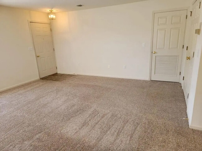 Photo - 1355 Martin Ave