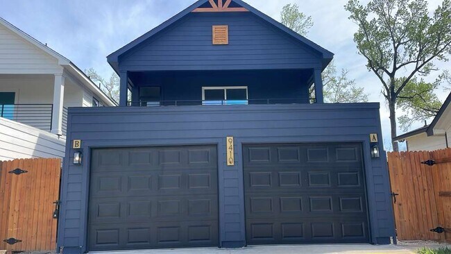 Photo - 9410 Firnat St