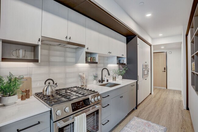 Photo - Parque Kirkland Apartments