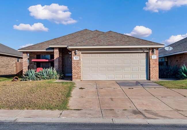 Photo - 705 E 95th St