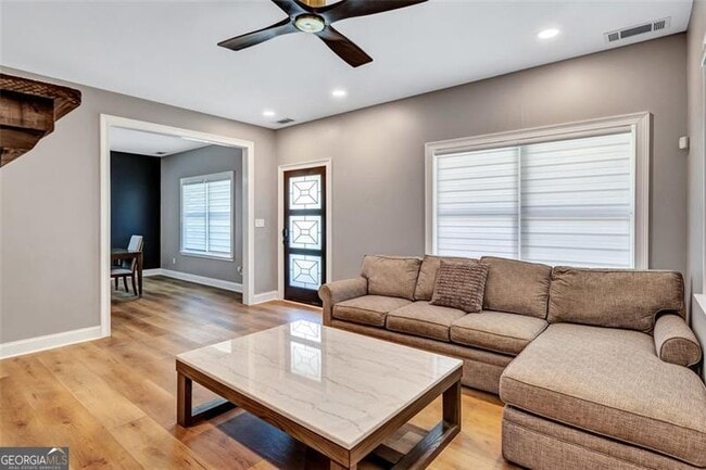 Photo - 1142 Mobile St NW