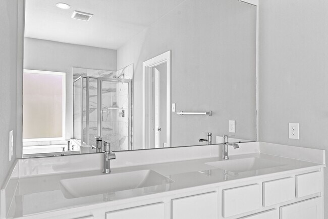Building Photo - 5419 Sunstone Cir