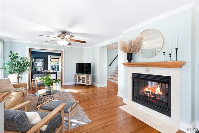 44 W Genesee St