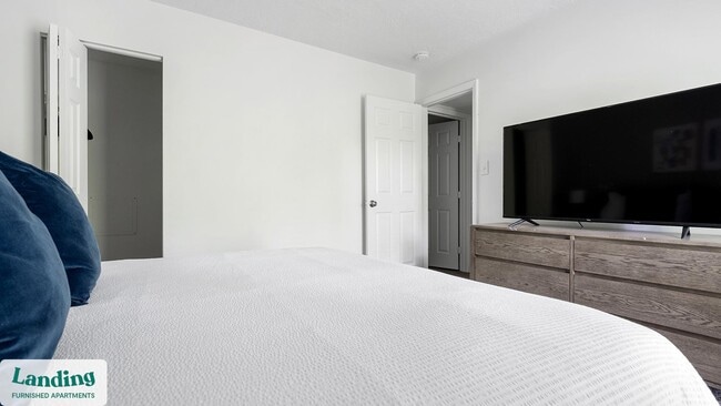 Photo - 2030 Northcliffe Dr Unidad 201