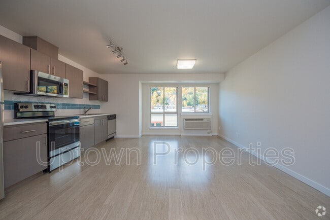 Building Photo - 5885 S Macadam Ave Unit APT. 1102