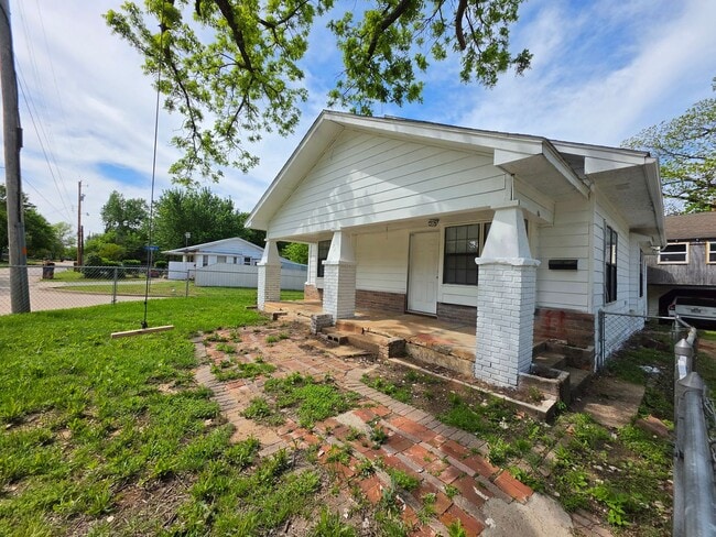 Photo - 3 bedroom home in Shawnee!
