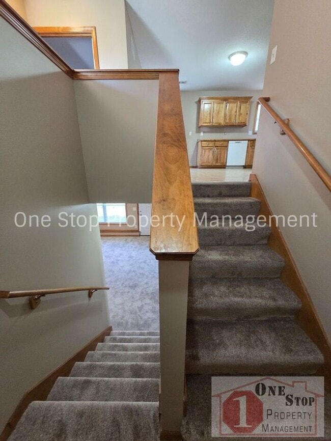 Photo - Beautiful 3-Bedroom 2.5 Bathroom in Independence