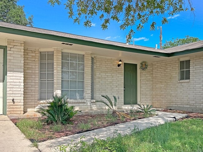 Photo - Charming 3-Bedroom Home in Sought-After Li...