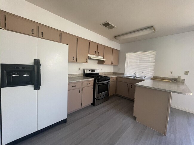 Photo - 4936 Ronan Dr