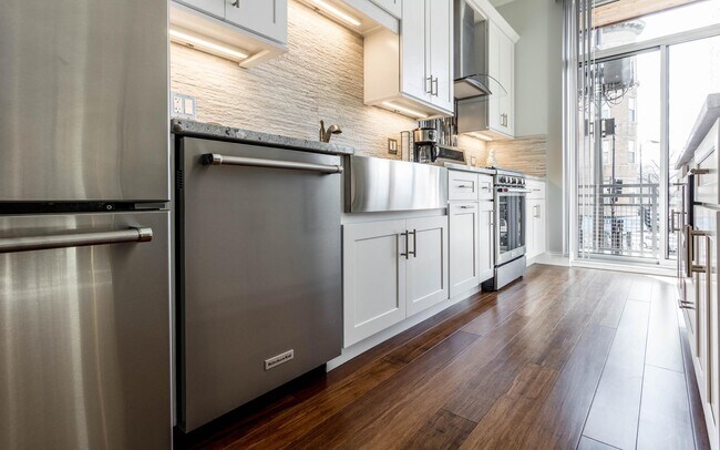 Photo - 110 S Aberdeen St Unidad 204