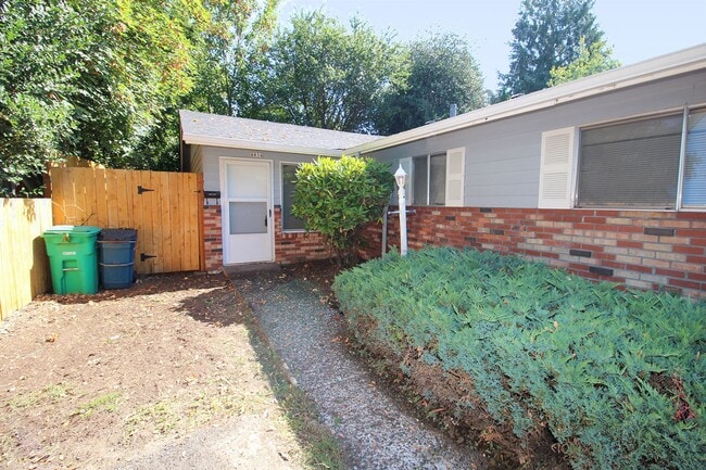 Photo - 8834 SE 9th Ave Unidad 8834