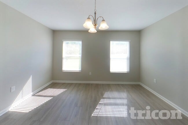 2027 James Wilson Wy
