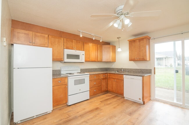 Photo - Village Park Apartments