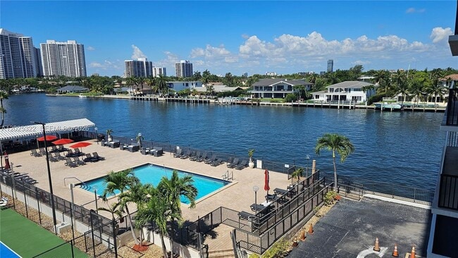 Photo - 2017 S Ocean Dr Unit 408
