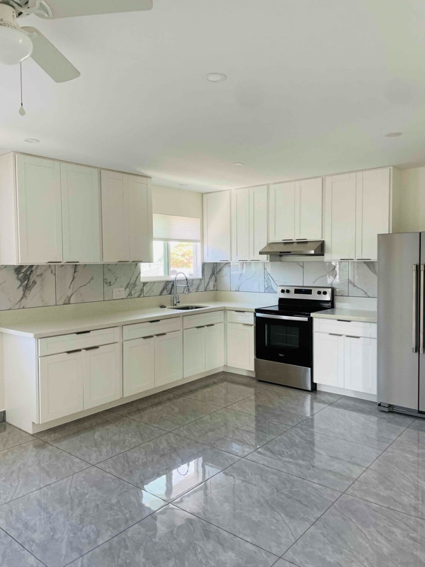 Photo - 918 8th Ave