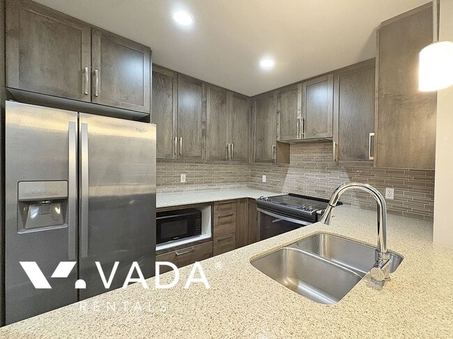 Photo - Orchid Riverside 1 Bedroom Apartment Renta... Unit 411