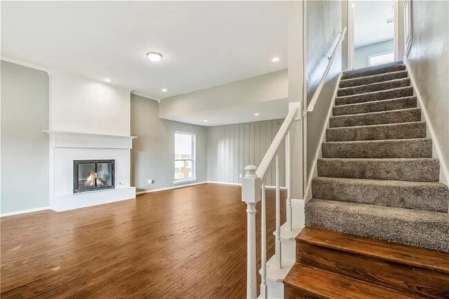 Photo - 11012 Springhollow Rd