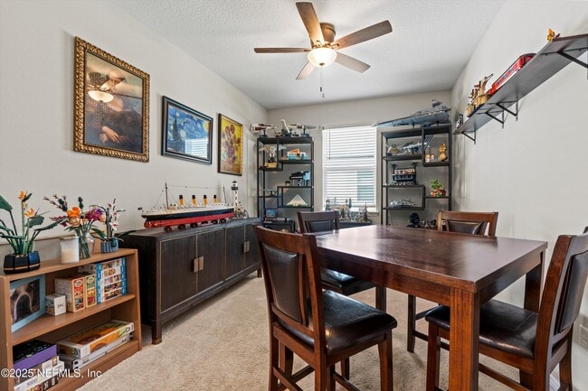 Photo - 21 Creekmore Dr