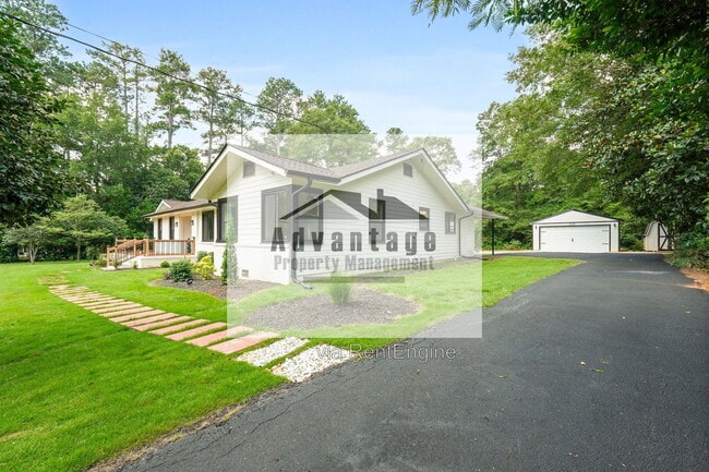 Photo - 1099 Pine Valley Rd